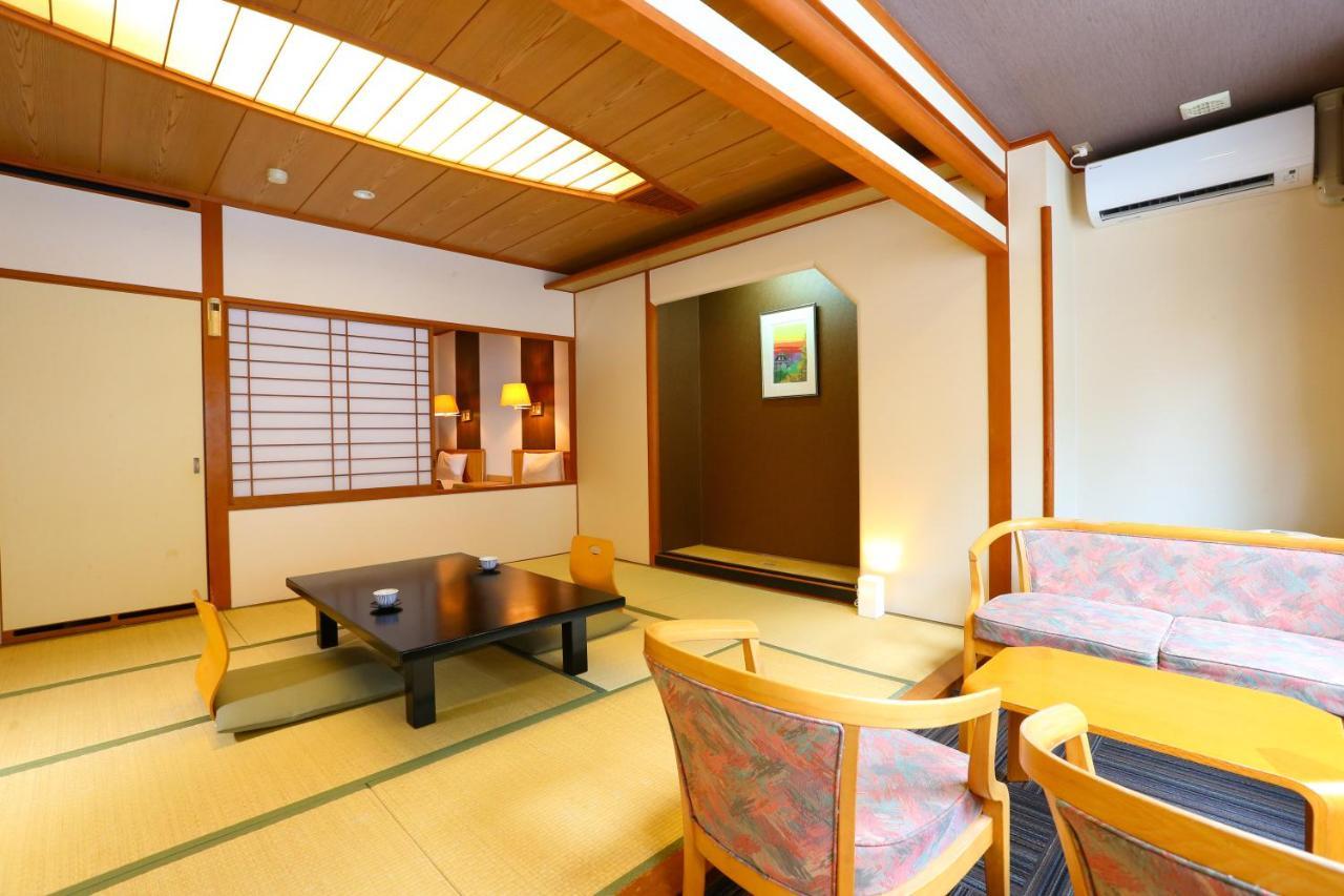 Ooedo Onsen Monogatari Ikaho 传统日式旅馆 3*